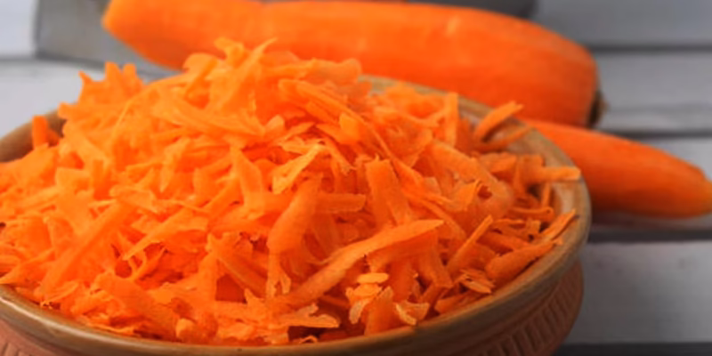 চোখের দৃষ্টিশক্তি উন্নত করে