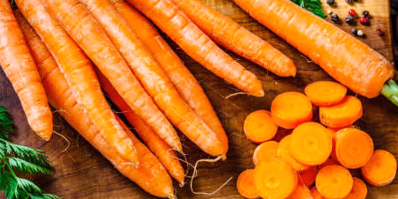 ত্বককে উজ্জ্বল ও মসৃণ করে