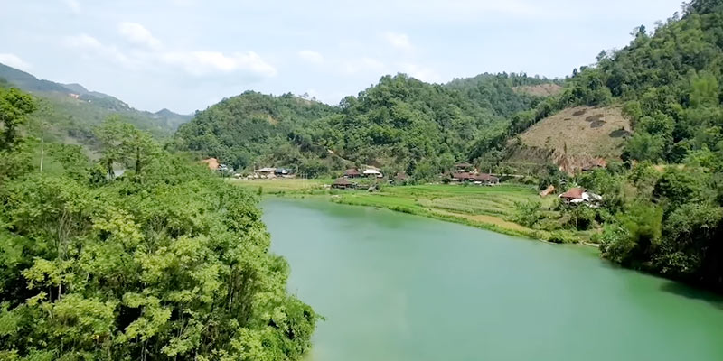 প্রাকৃতিক পরিবেশ কী
